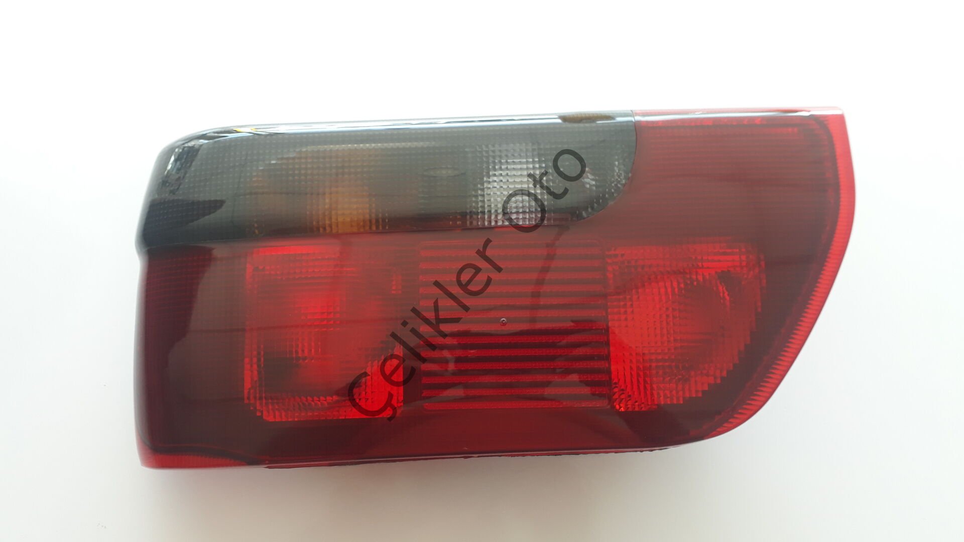Sol Stop Lambası Renault R9 1997->7702127172