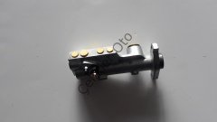 Renault R9 R11 Fren Ana Merkezi 7701348924