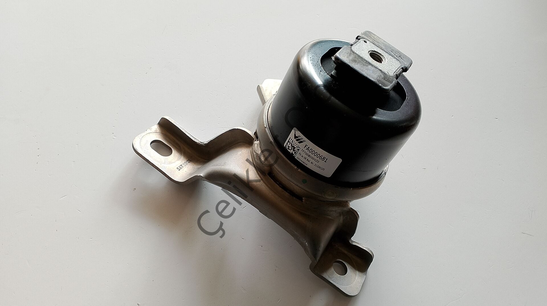 Motor Takozu Sağ Üst S60 V60 S80 V70 XC60 XC70 31330135