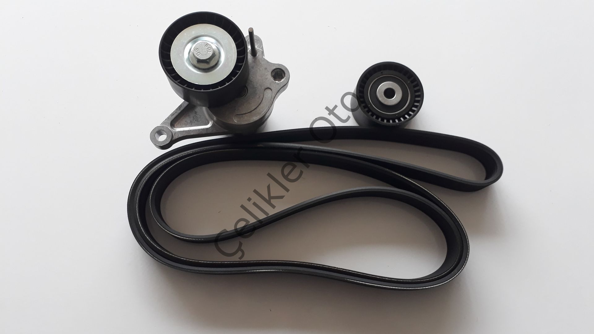 V Kayışı Alternatör Kiti Master 3 2,3Dci Laguna 3 Trafik 3 2,0Dci 7701476645