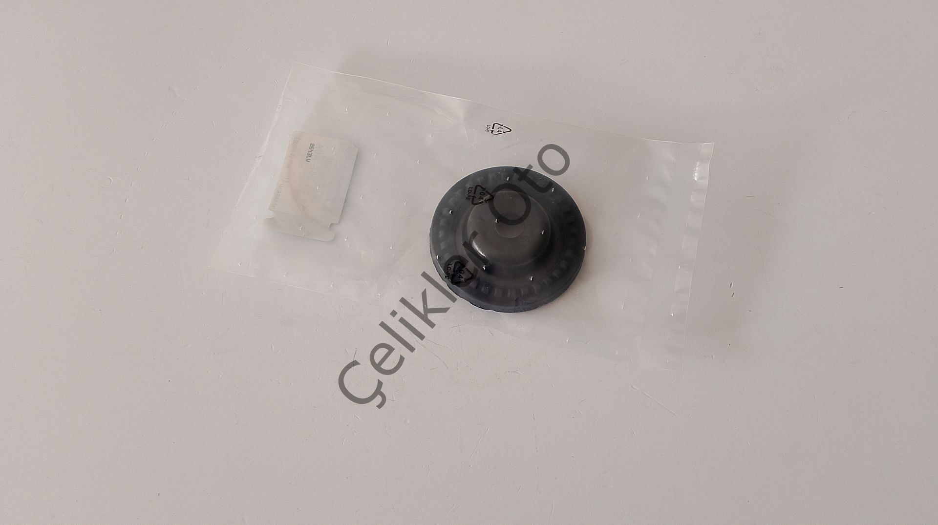 Ön Amortisör Üst Takozu Renault Clio 5 543425FA0A