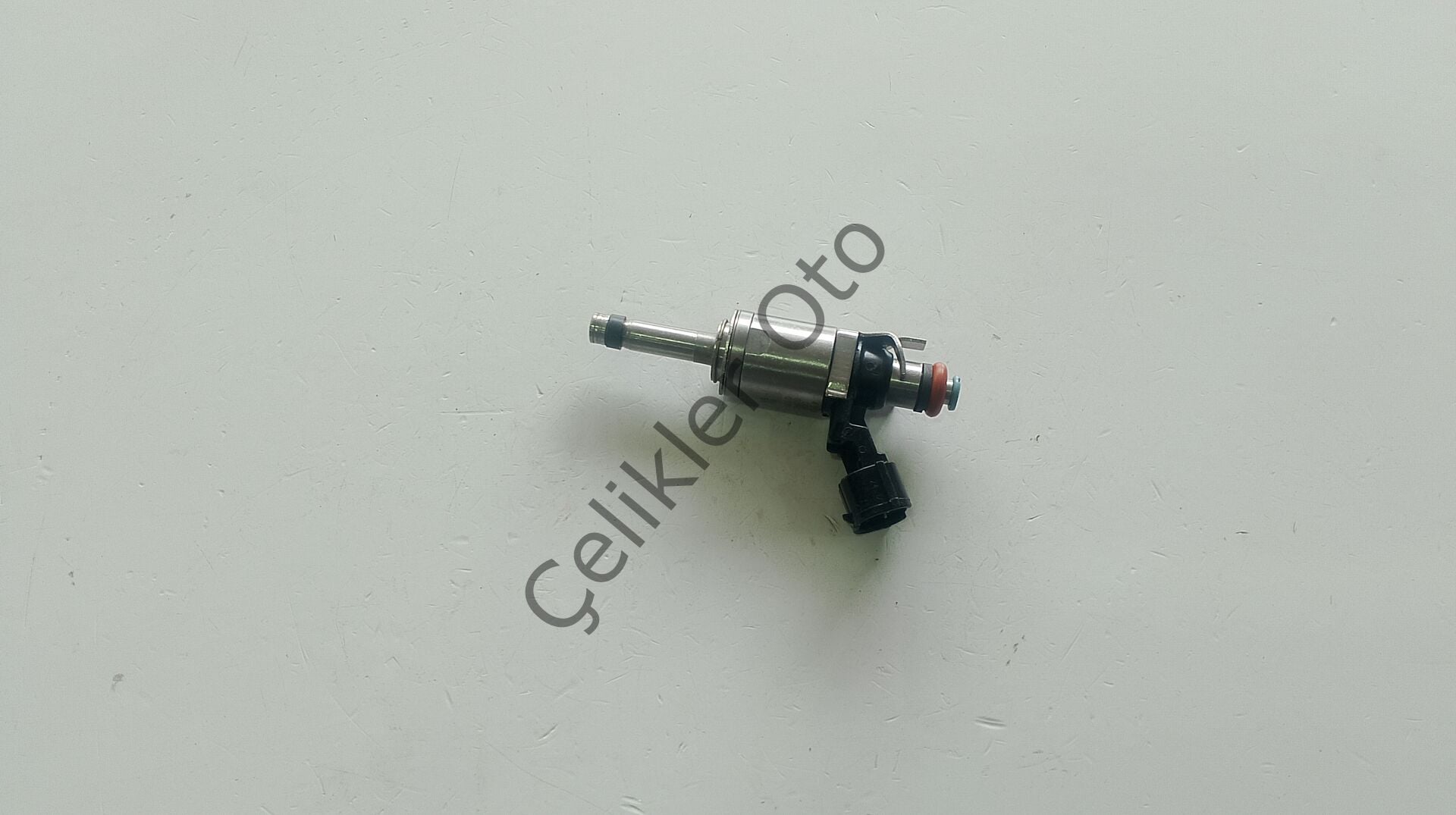 Benzin Enjektör Clio 4 Captur Megane 4 1,2Tce H5F 166004350R