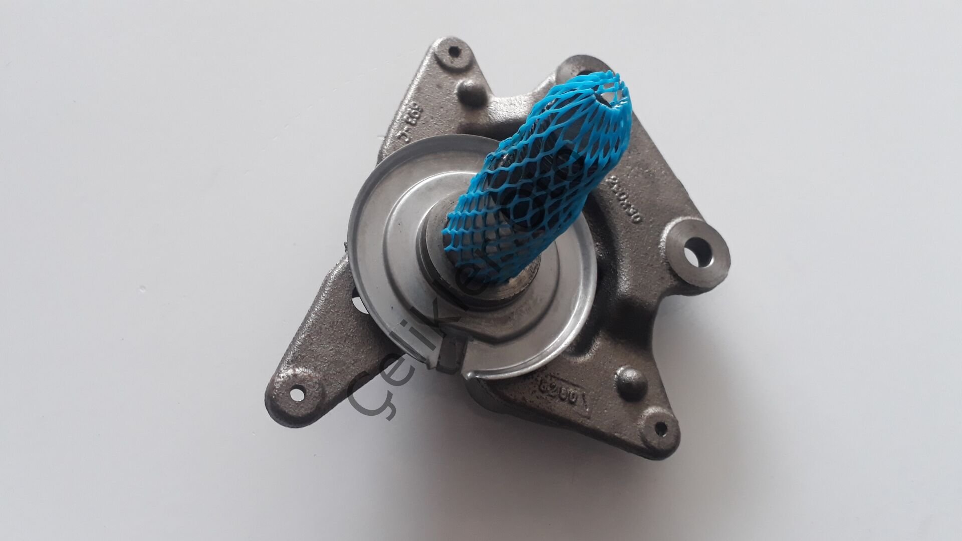 Sağ Arka Disk Taşıyıcı Megane 3 Fluence 400140056R