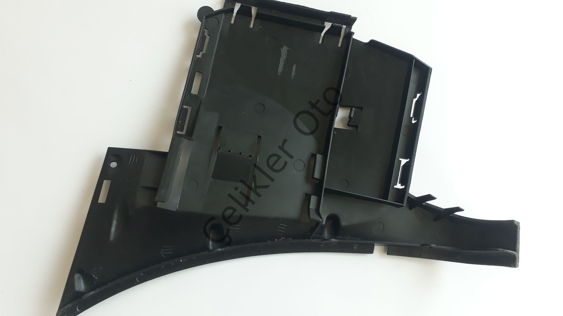 Sol Ön Tampon Braketi Ayağı S80 1999->2004 8693703