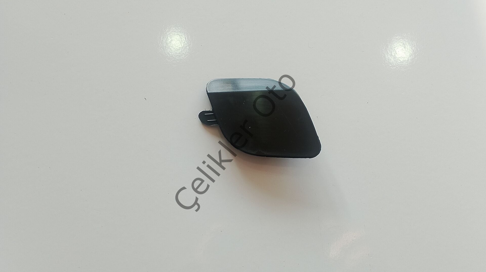 Ön Tampon Çeki Kapağı Renault Clio 5 511806272R