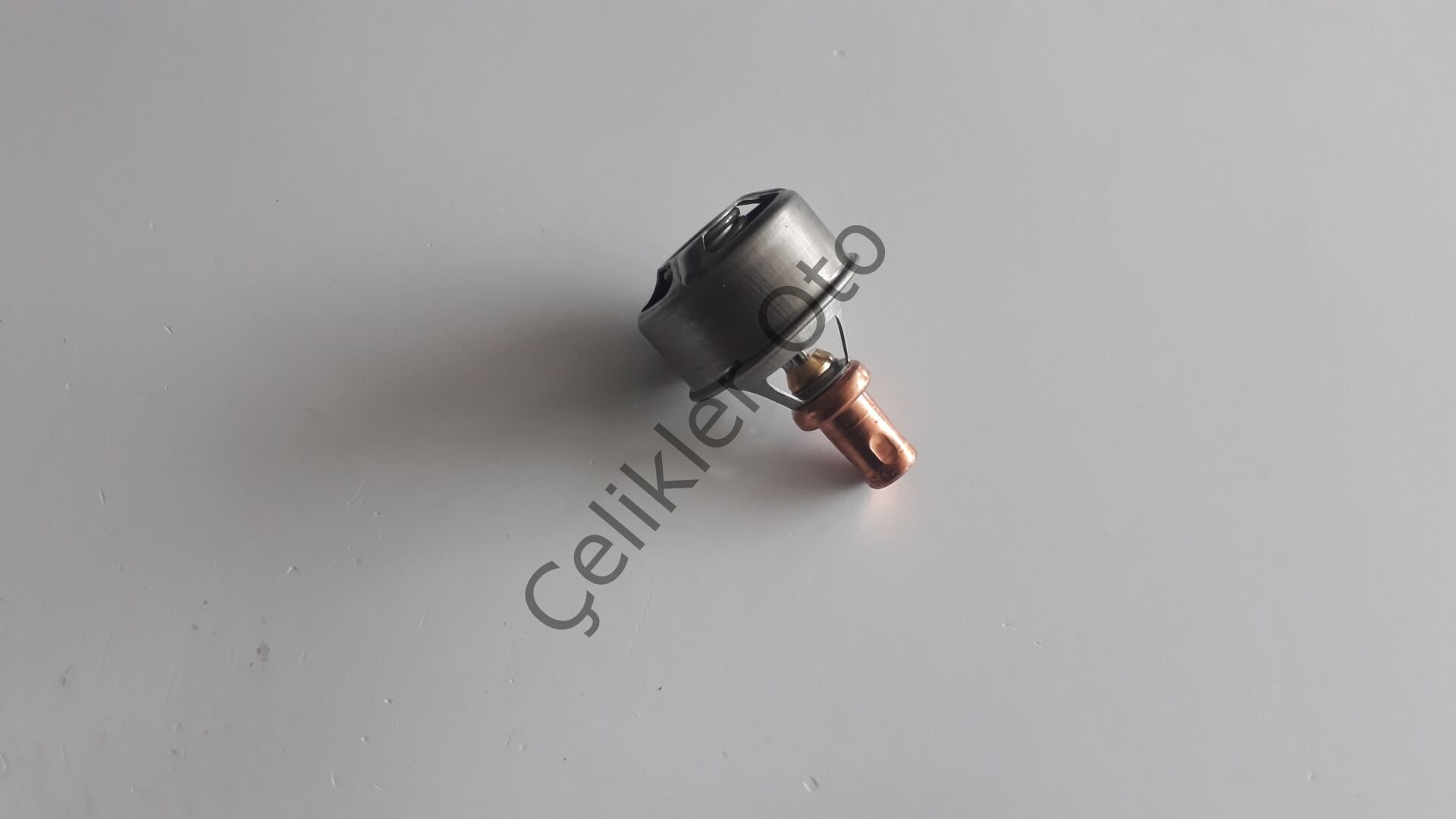 Termostat Renault R21Txe Concorde 7700727190