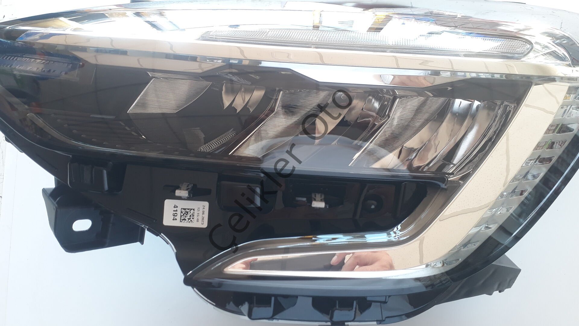 Sol Far Renault Clio 5 260609987R