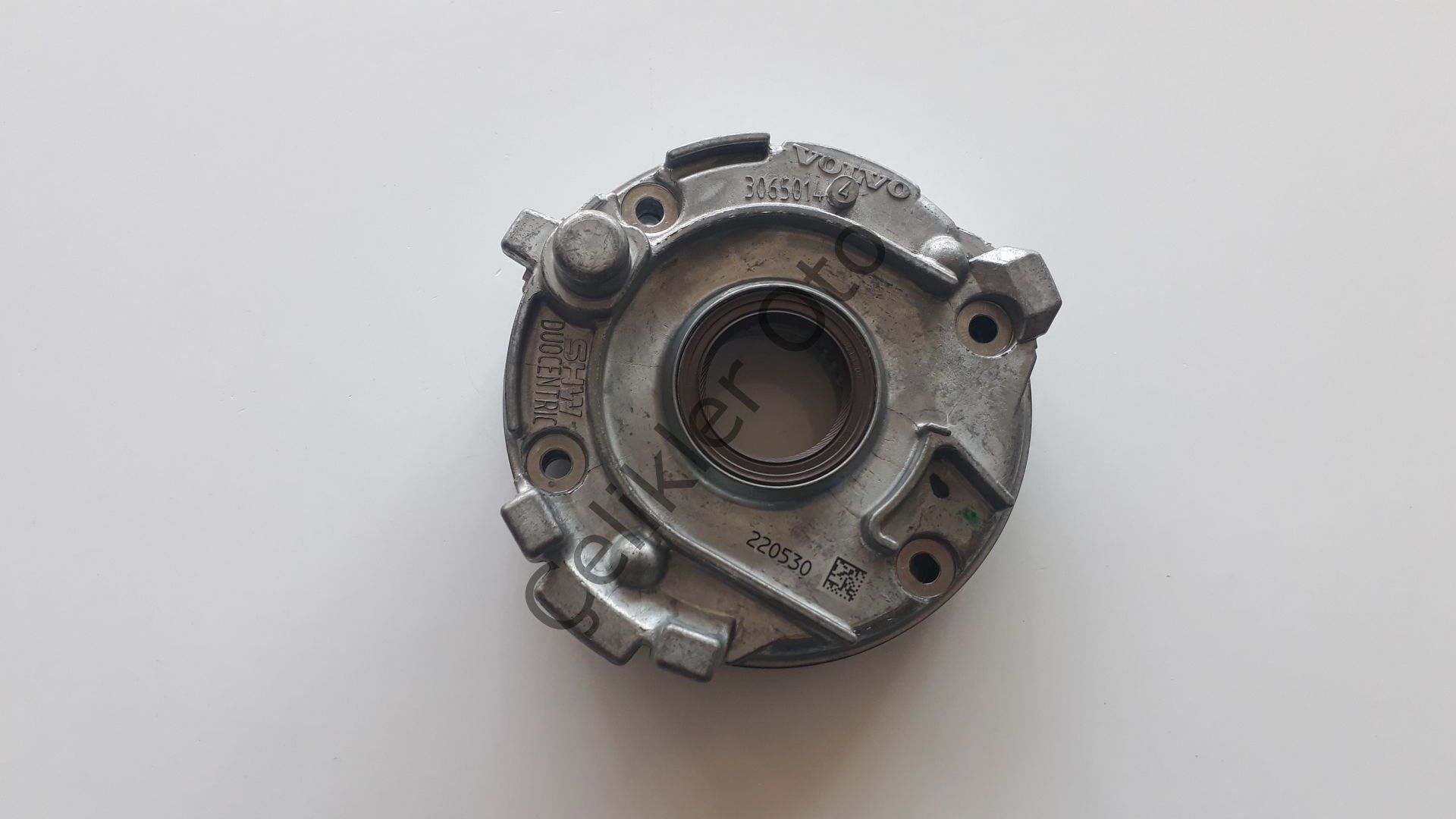 Yağ Pompası S40 V50 C30 C70 S60 S70 S80 XC70 XC90 30650144