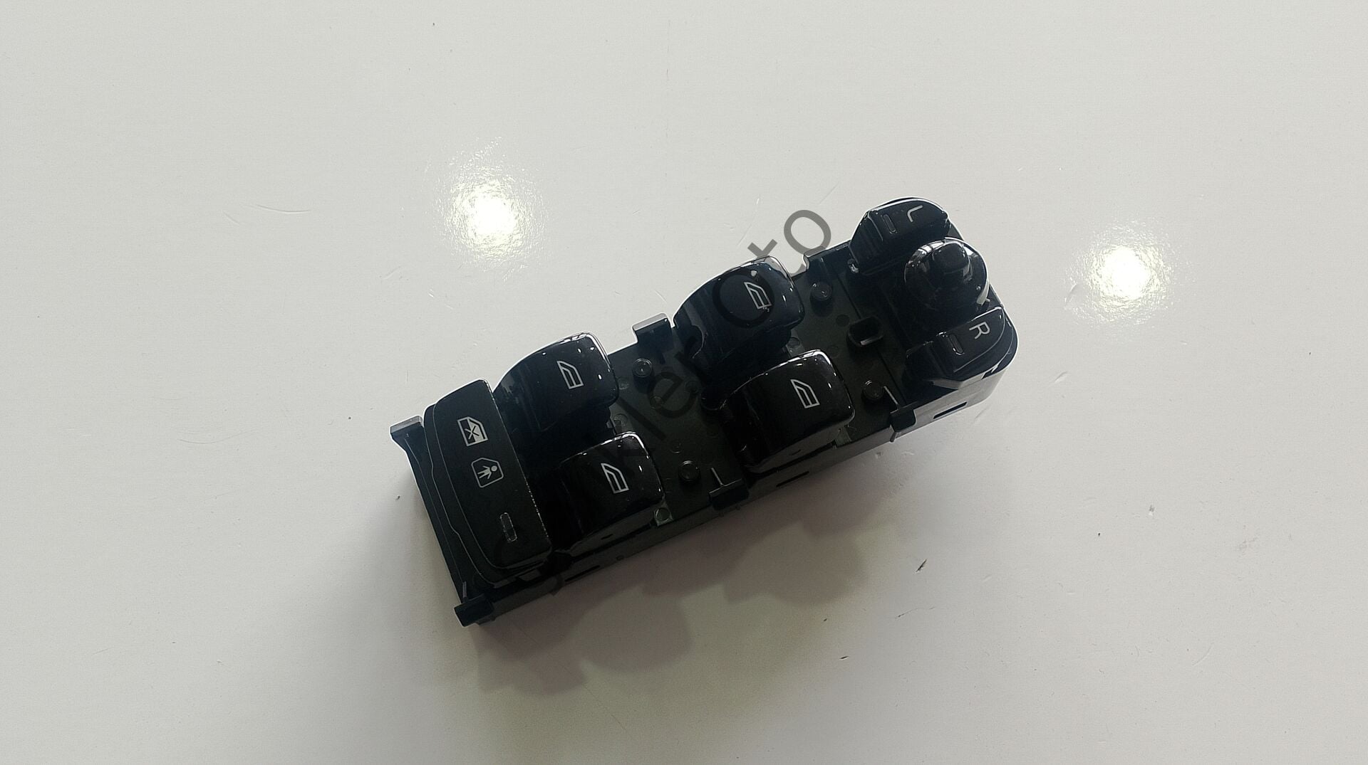 Sol Cam Düğmesi Açma Kapama S90 V90 XC90 31433927
