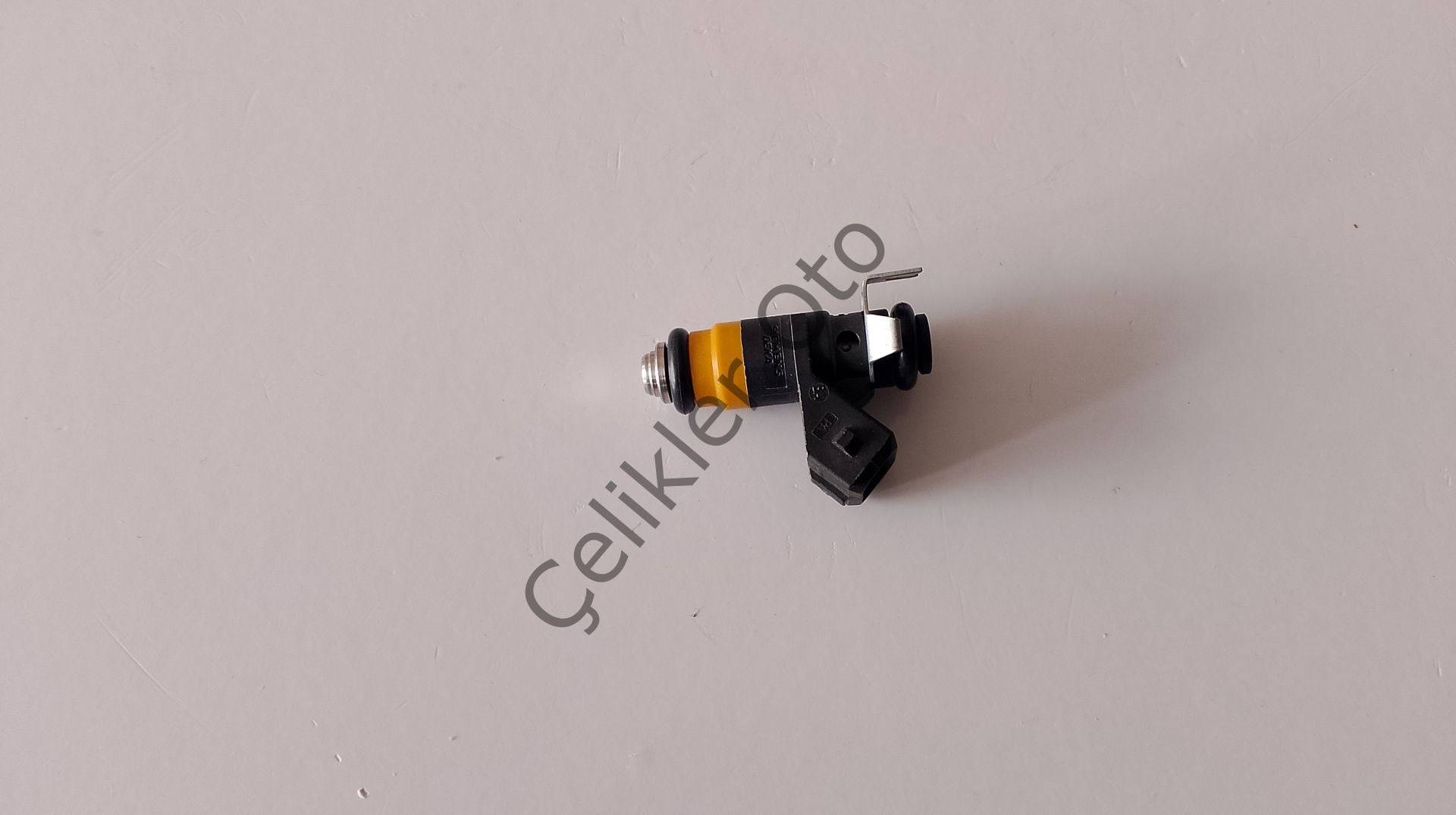 Enjektör Laguna 2 2,0 16V 8200029611
