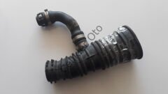 Hava Filtre Hortumu Borusu S40 V50 C30 30680774