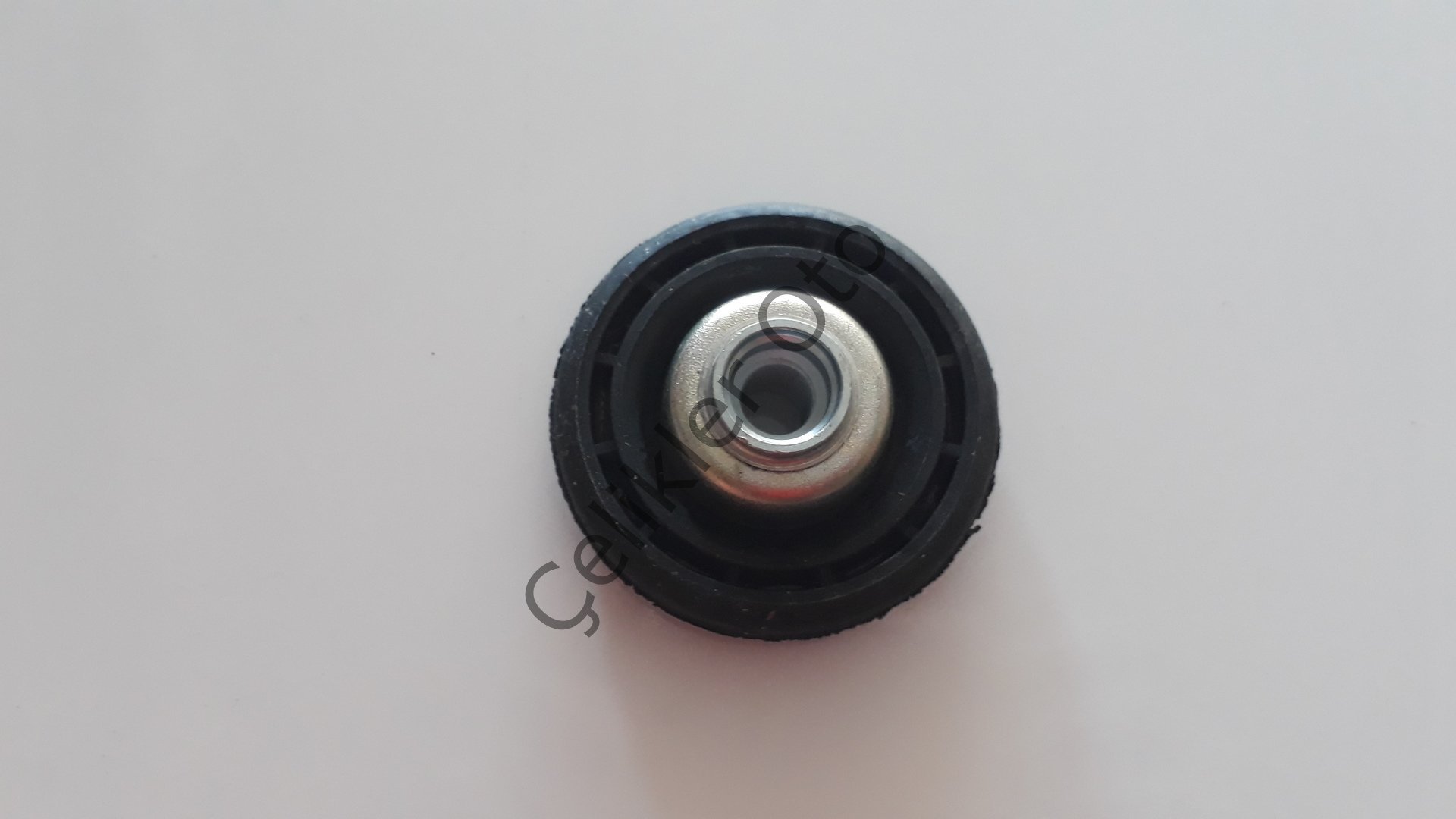 Amortisör Üst Takozu Somunu Clio Kango Twıngo 7700426450