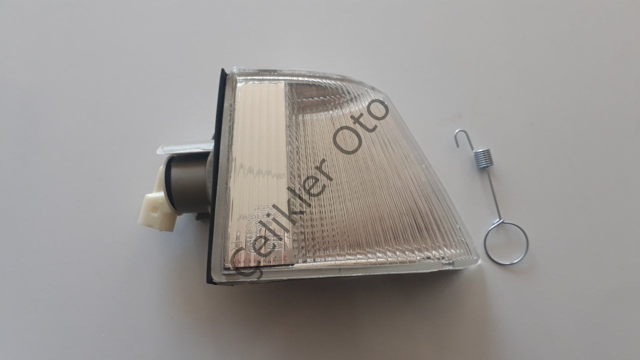 Sağ Sinyal Renault R21 7701034321