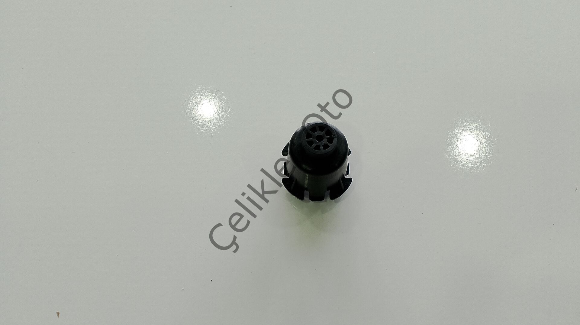 Motor Kaput Ayar Takozu Renault Clio 3 8200766953
