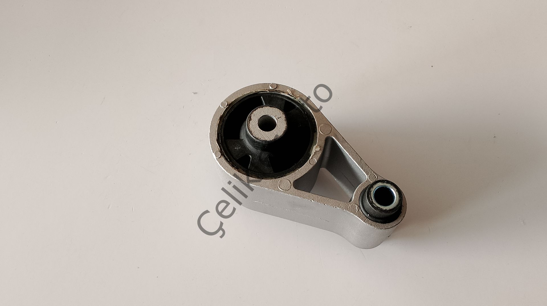 Motor Takozu Arka Master 7700308756