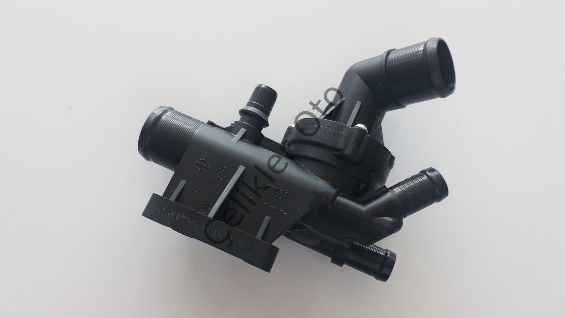 Termostat Kadjar Megane 3 Megane 4 Nissan Qashai 1,6DCİ 110614599R