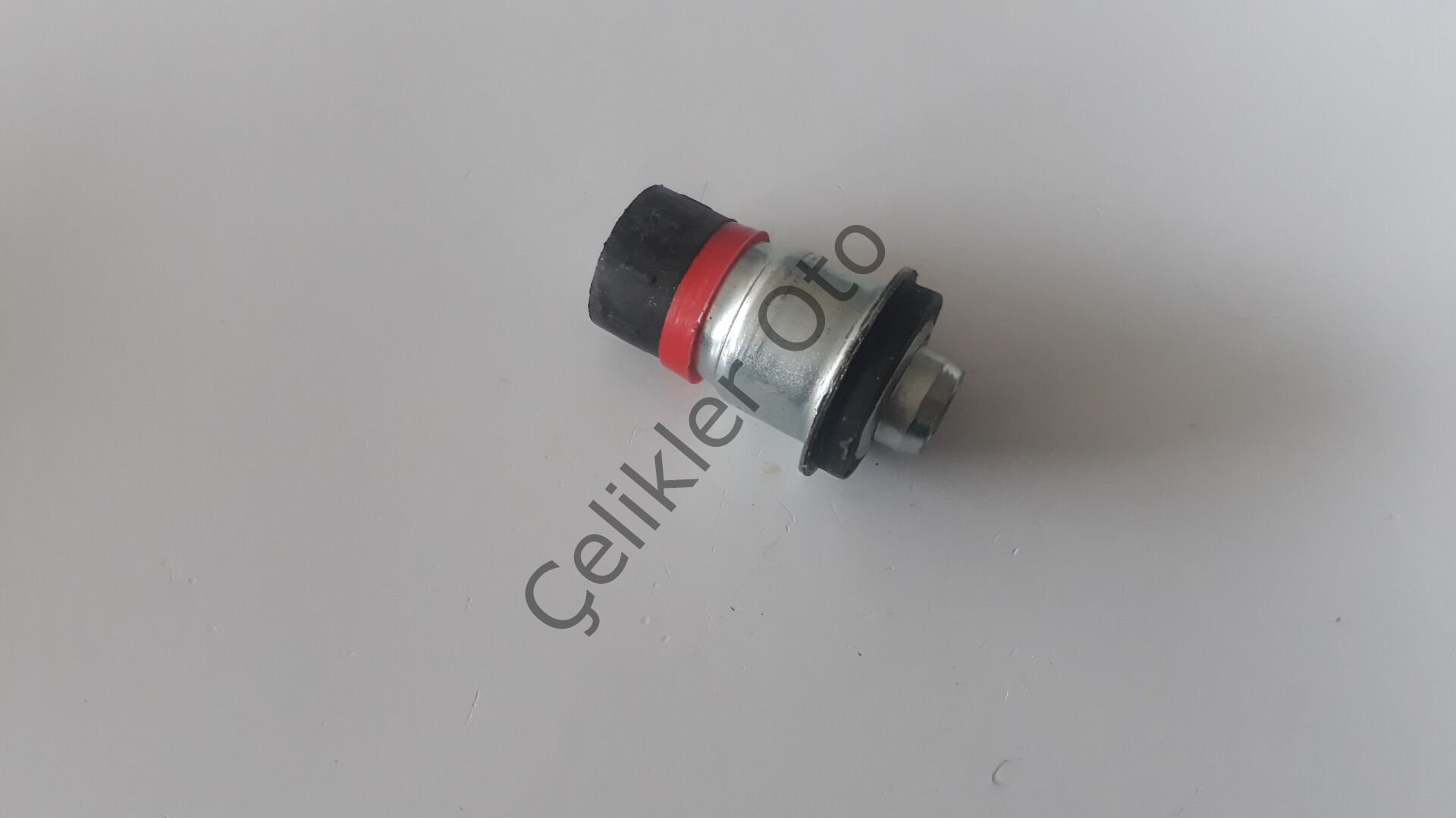 Beşik Travers Burcu Megane 2 Modüs Scenic 2 Clio 3 8200275524