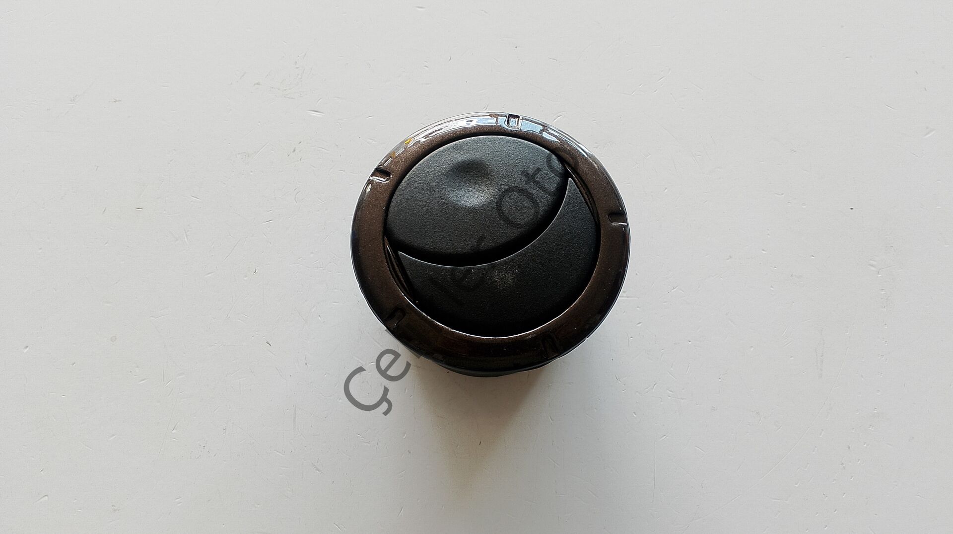 Torpido Havalandırma Izgarası Duster Sandero Logan Lodgy Dokker 687606726R