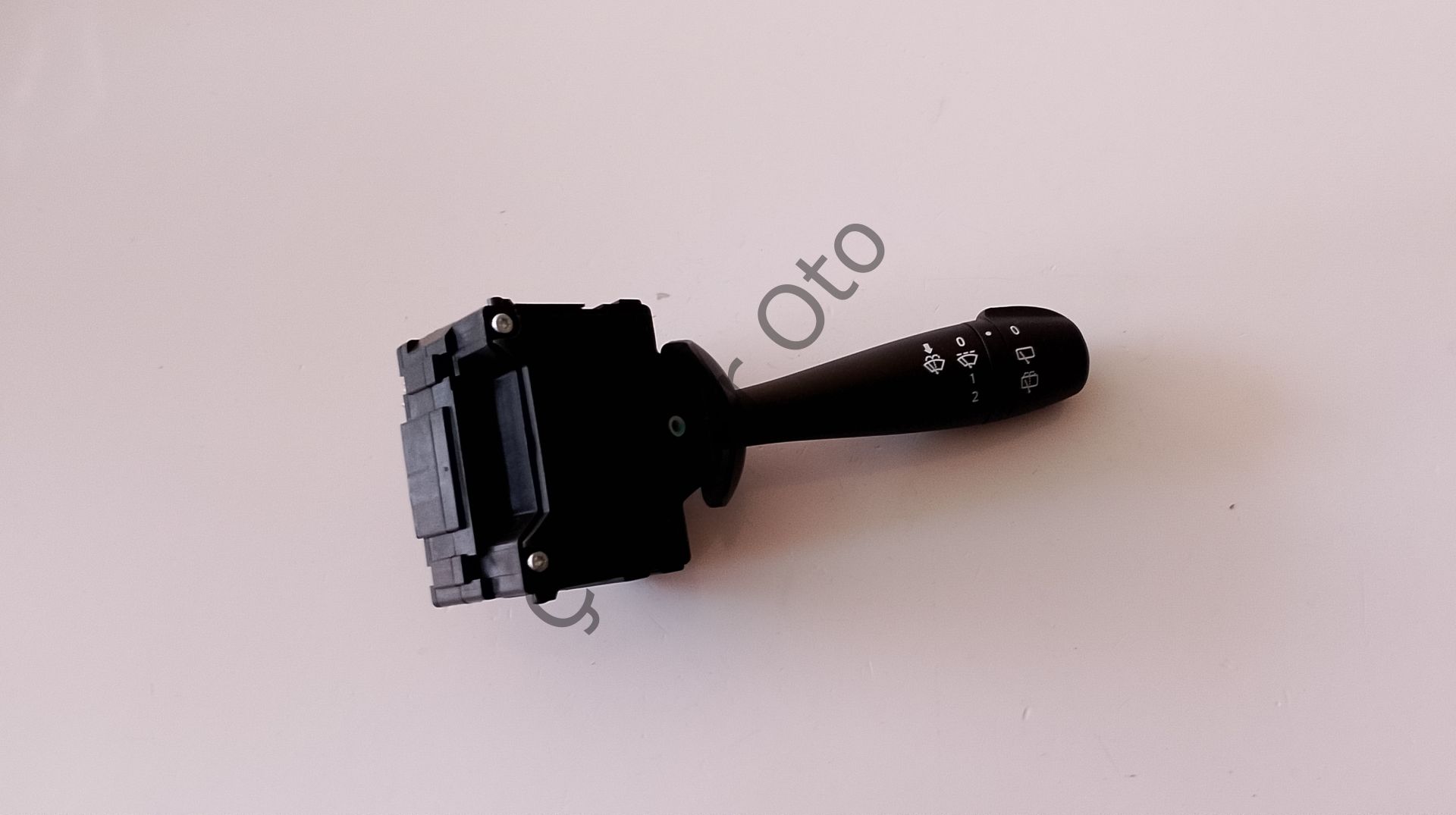 Silecek Kumanda Kolu Dacia Logan Dokker Lodgy 8201168008