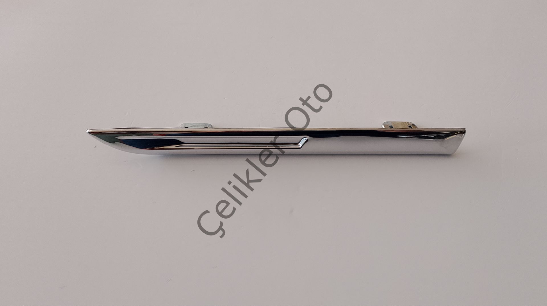 Sol Ön Çamurluk Çıtası Megane 4 Krom 990430979R