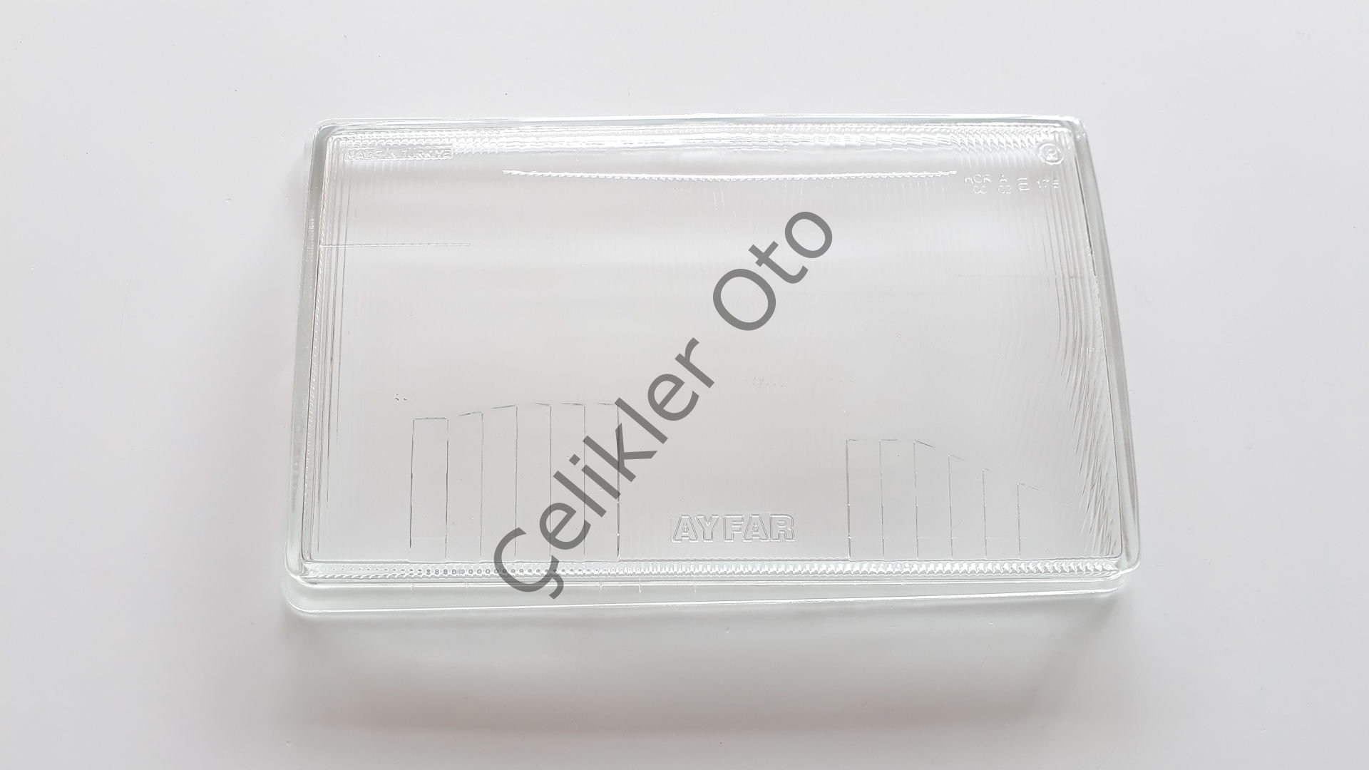 Sağ Far Camı Renault R9 Spring C11204