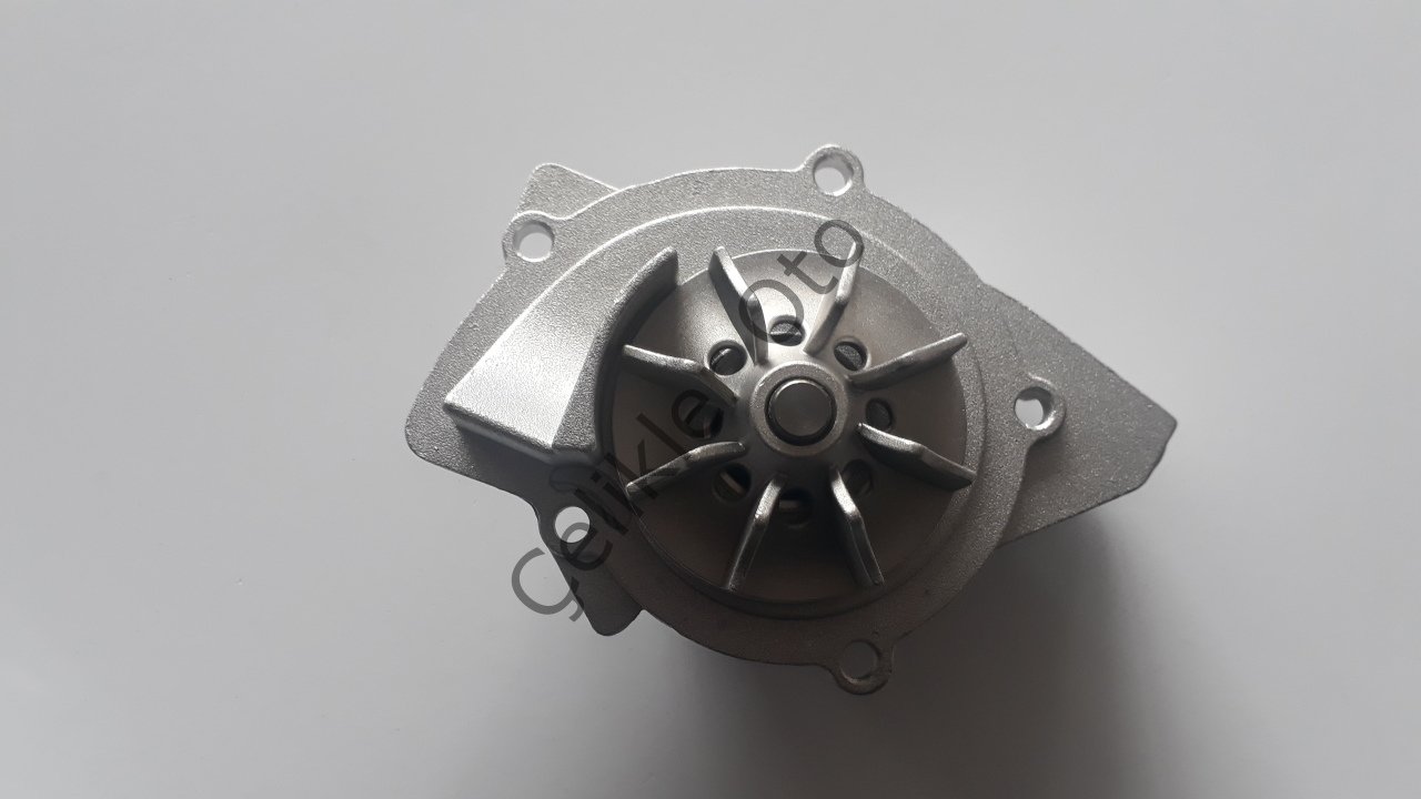 Su Pompası Devirdaim S40 V50 C30 C70 S80 V70 2,0Dizel 30725831