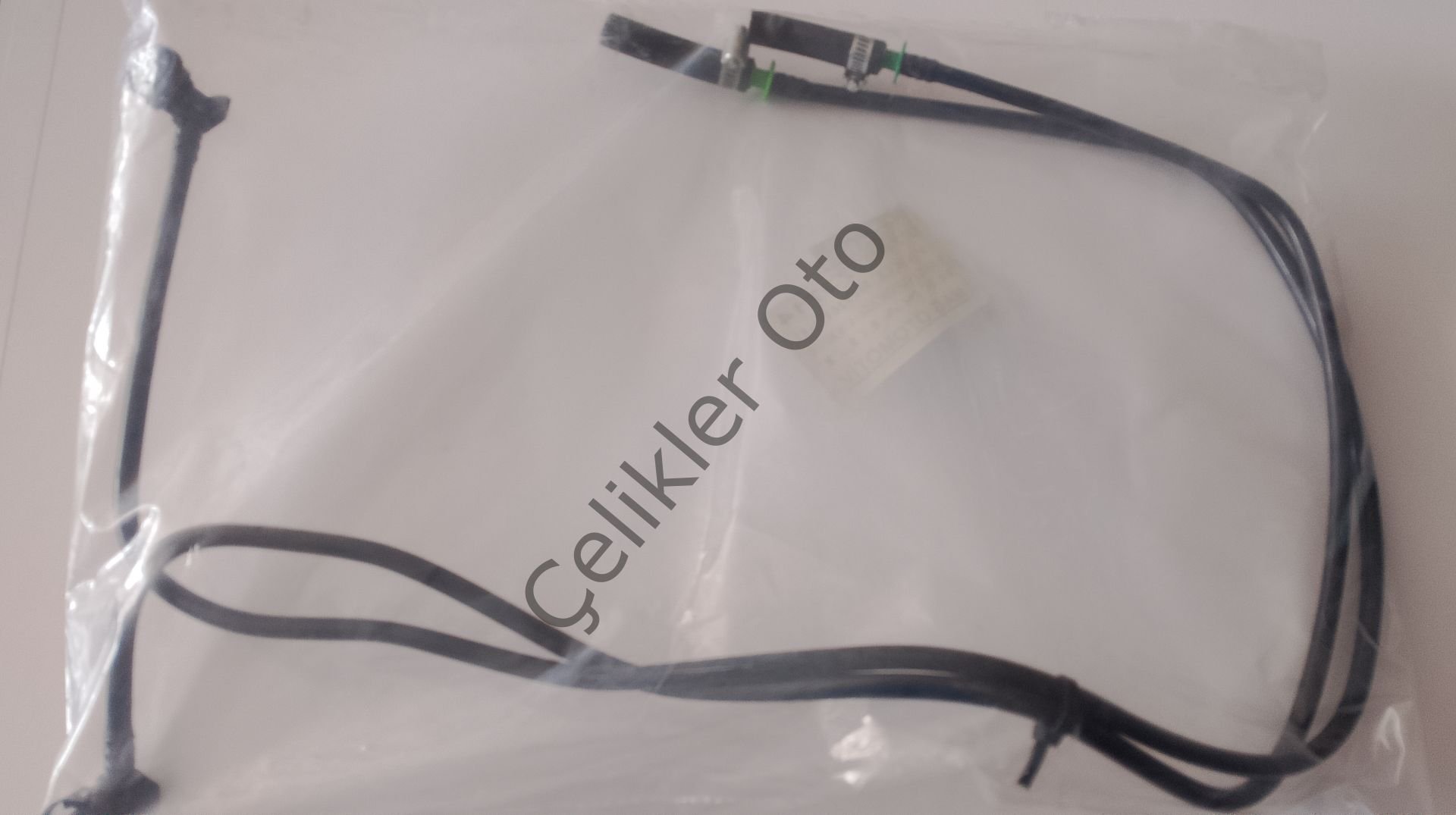 Benzin Yakıt Hortumu R19 Megane 1,4 1,6 8V K7M 7700273714