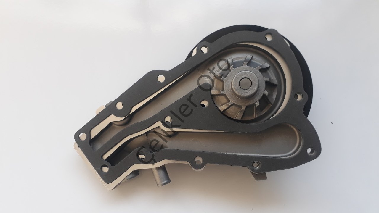 Su Pompası Devirdaim Renault R9 R11 7701463377