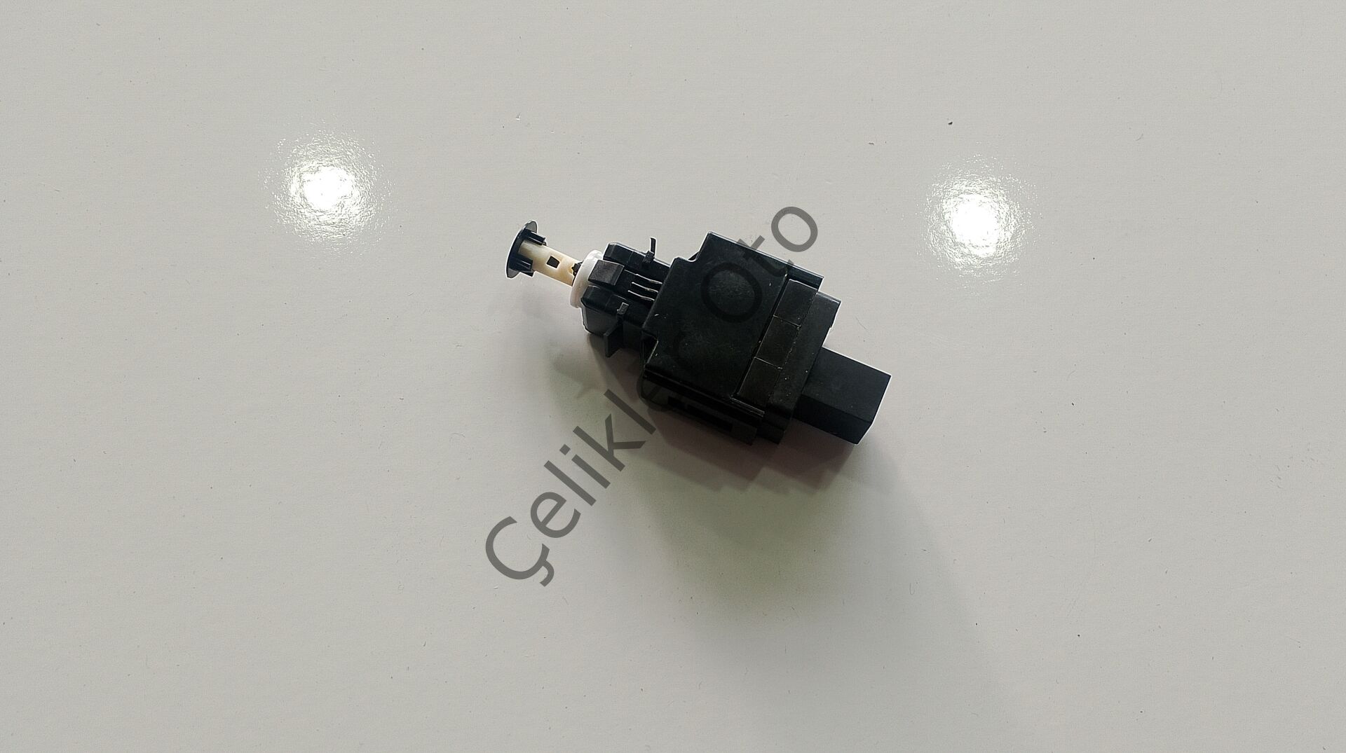 Fren Pedal Müşürü S60 S80 V70 XC70 XC90 8622064