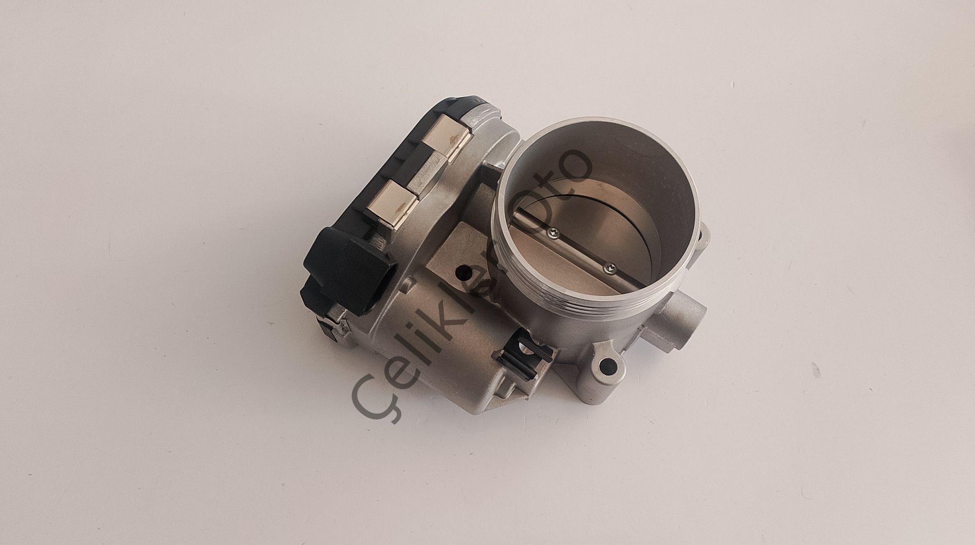Gaz Kelebeği S60 S80 V70 XC70 XC90 30711554