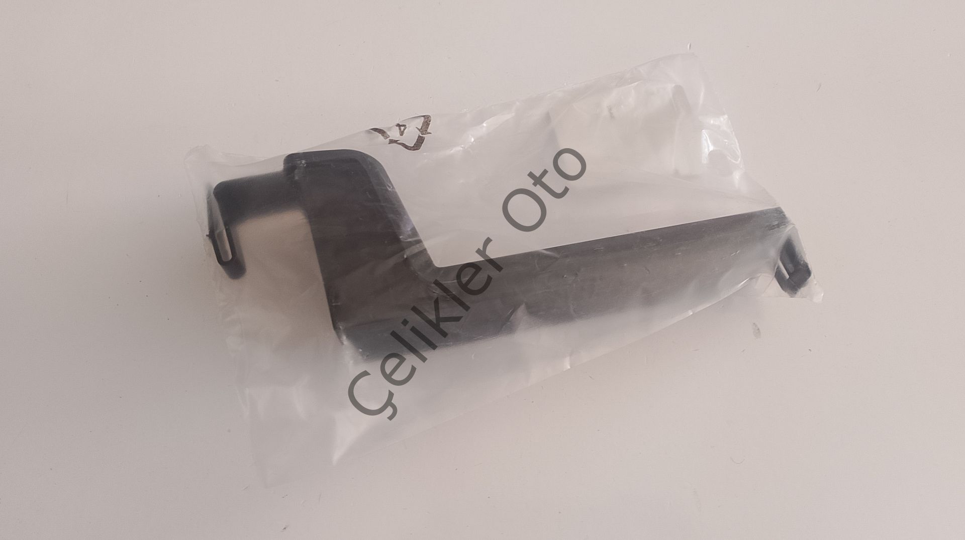 Polen Filtre Kapağı Dacia Duster II Sandero 272767685R