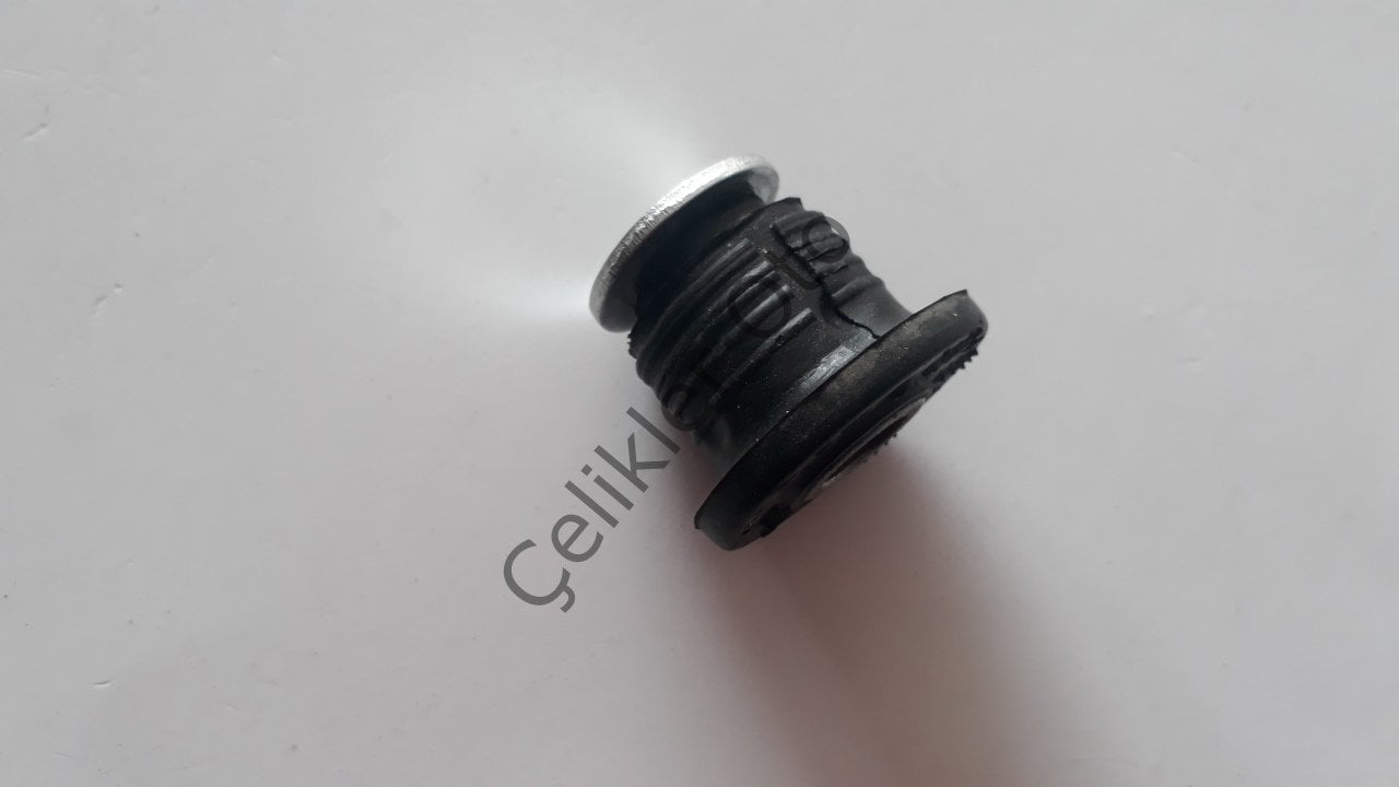 Travers Beşik Burcu Renault R19 Megane 7700779772