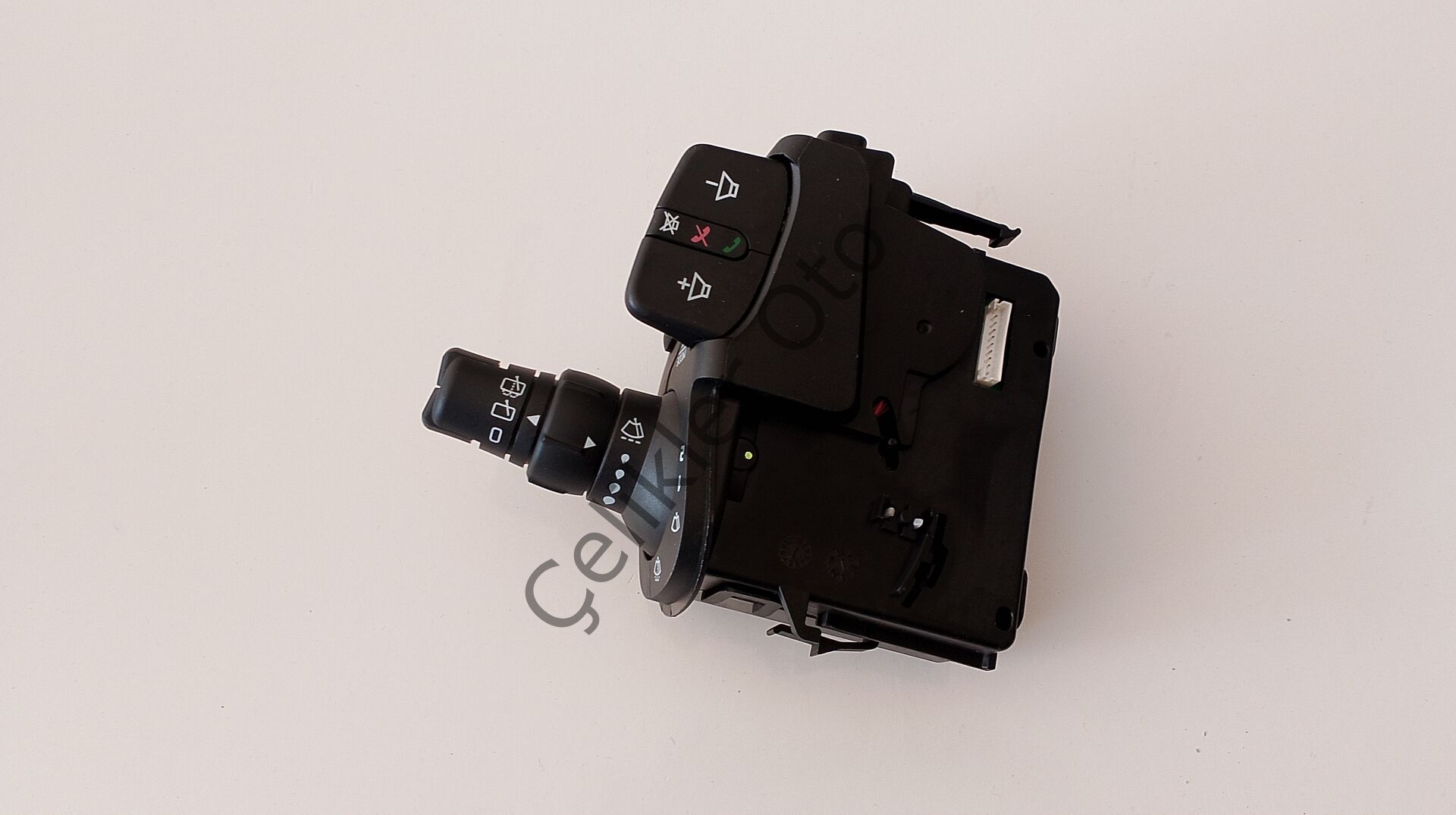 Silecek Kumanda Kolu Modüs Clio 3 Kango 3 82015906931
