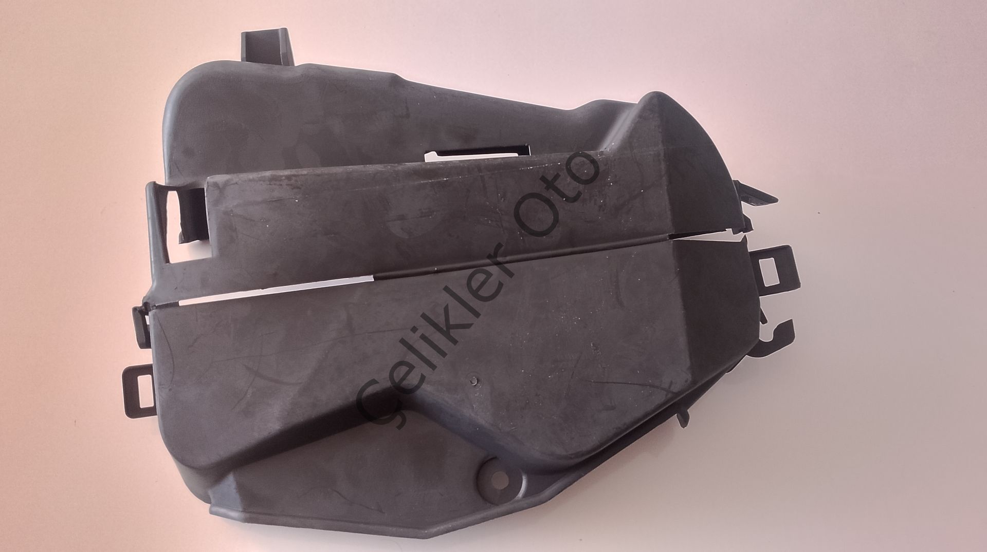 Triger Eksantrik Kapağı Clio 4 Captur Kango 3 135630596R