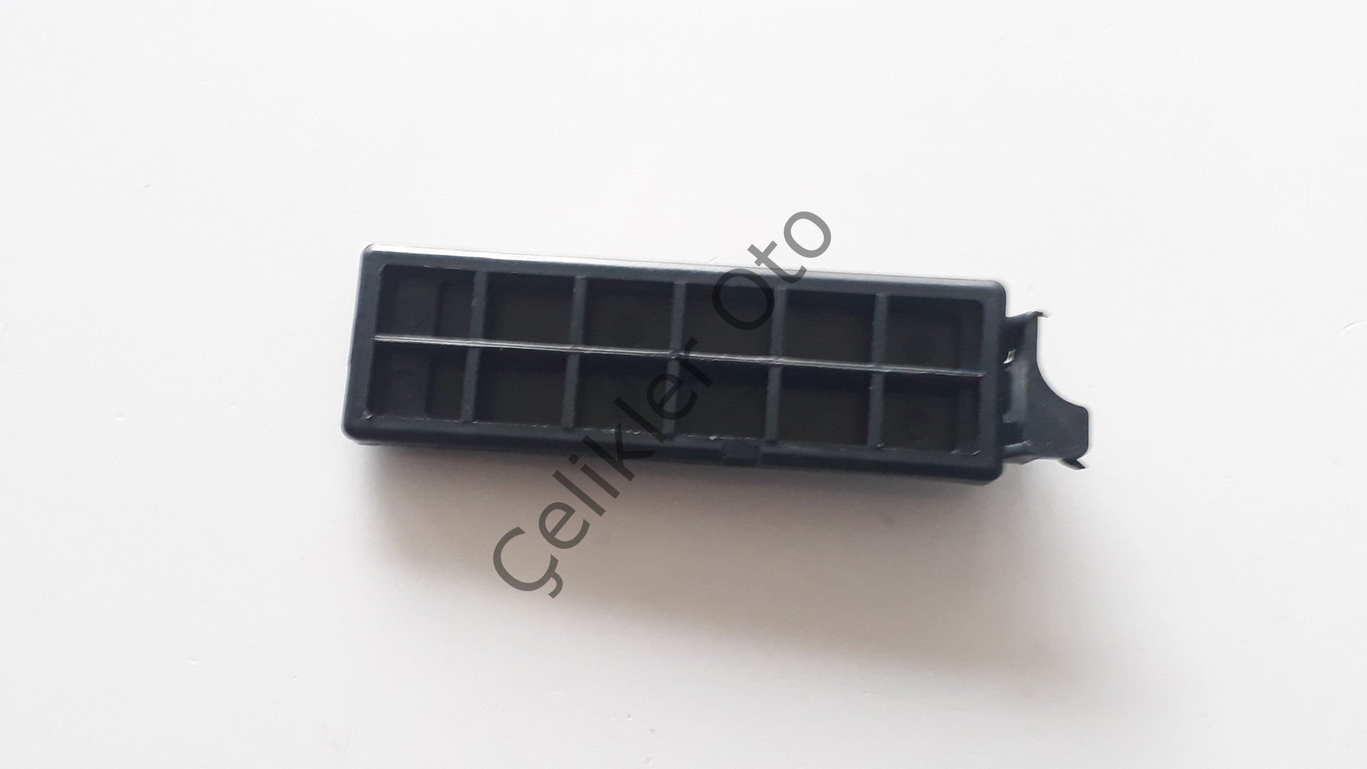 Polen Filtre Kapağı Megane 3 Fluence 272767958R