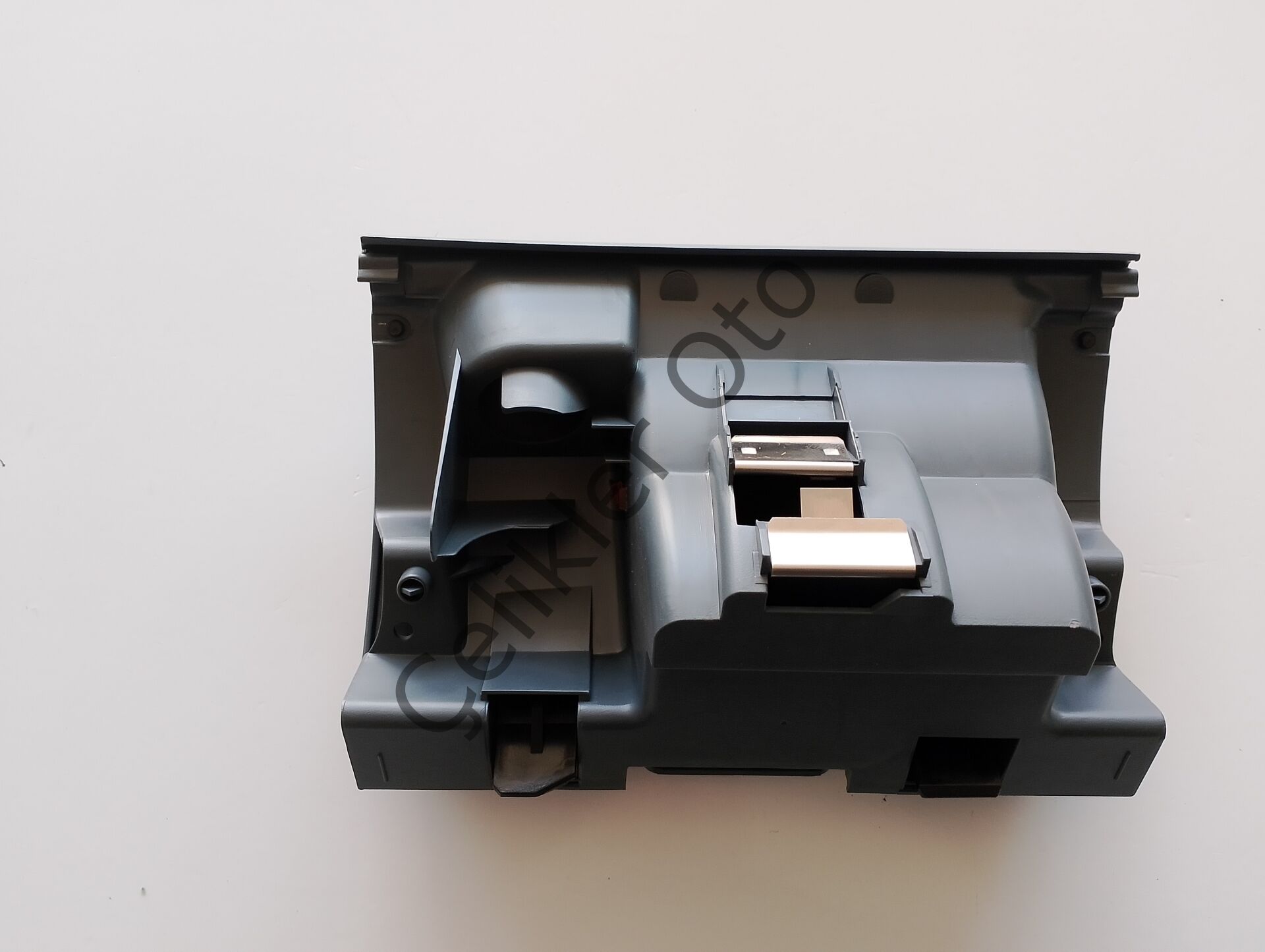 Torpido Ön Küllük Renault Kango 7701472985