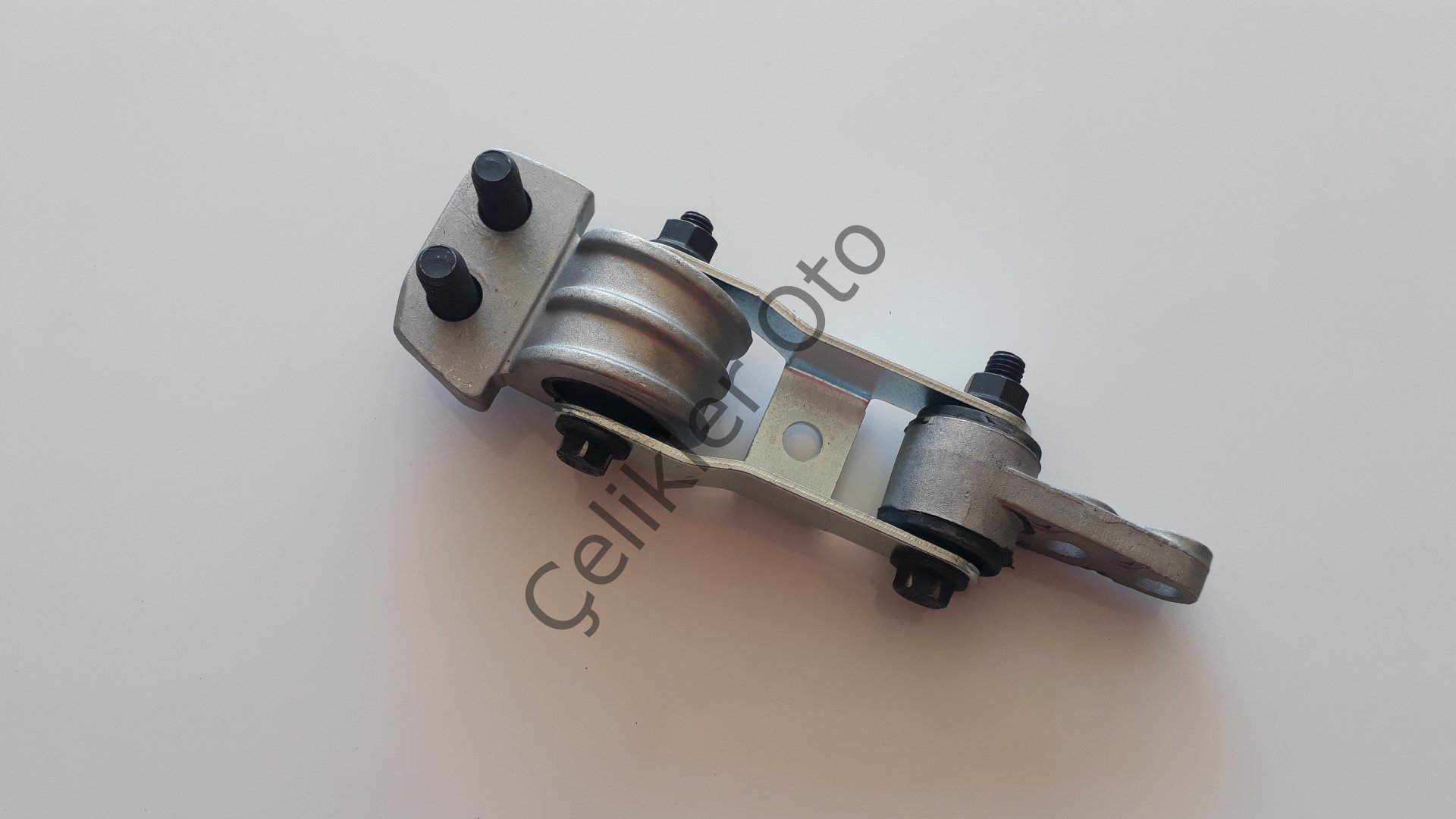 Şanzuman Takozu Tork Kolu S60 S80 V70 C70 850 XC70 XC90 30680750