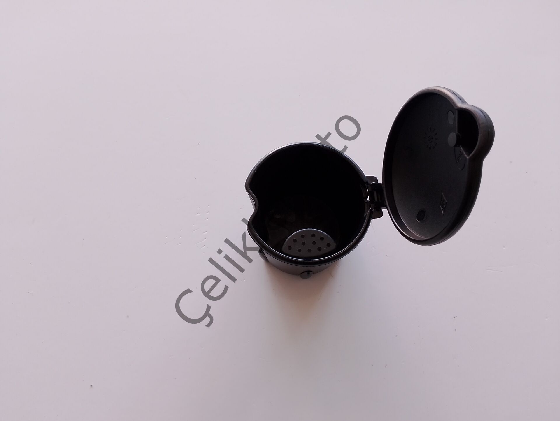 Ön Küllük Megane Kango Laguna Scenic Logan 8200079131