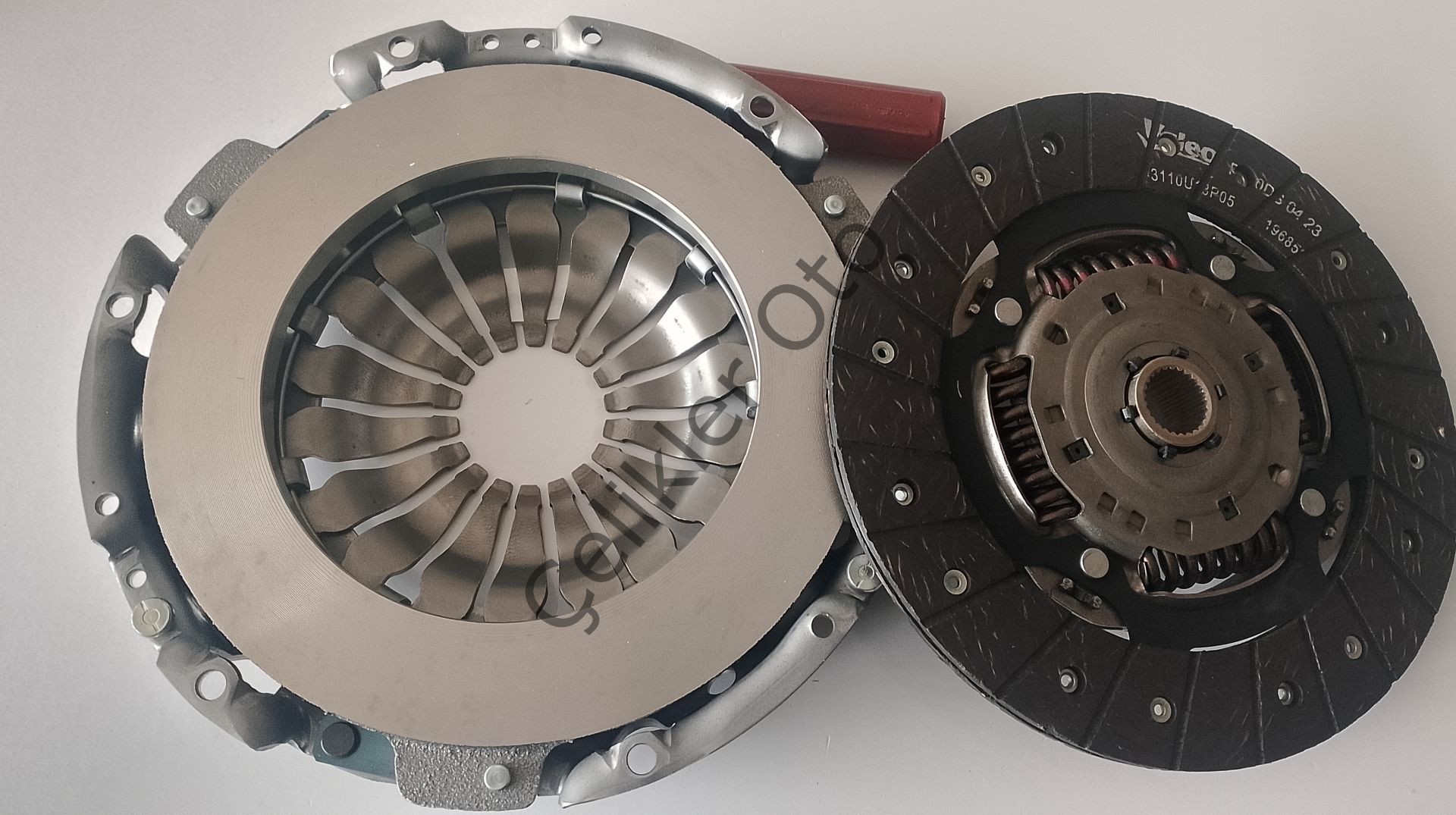 Debriyaj Seti Captur Clio Sandero 0,9Tce 302053302R