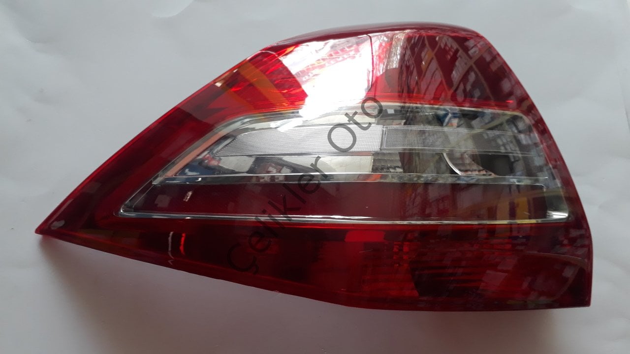 Sol Stop Lambası Megane 2 2006->8200417345