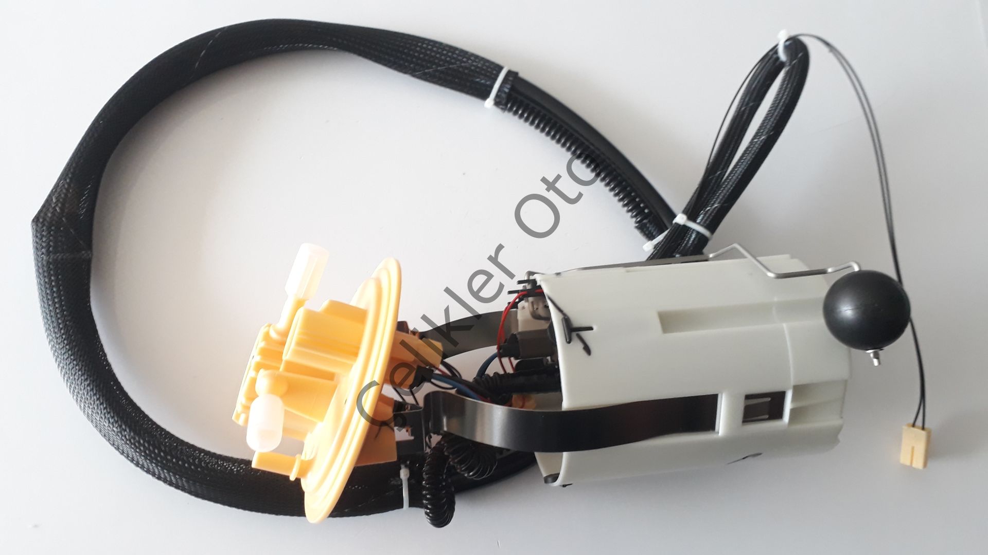 Yakıt Şamandırası Komple XC90 XC90 S80 V70 S60 30761742