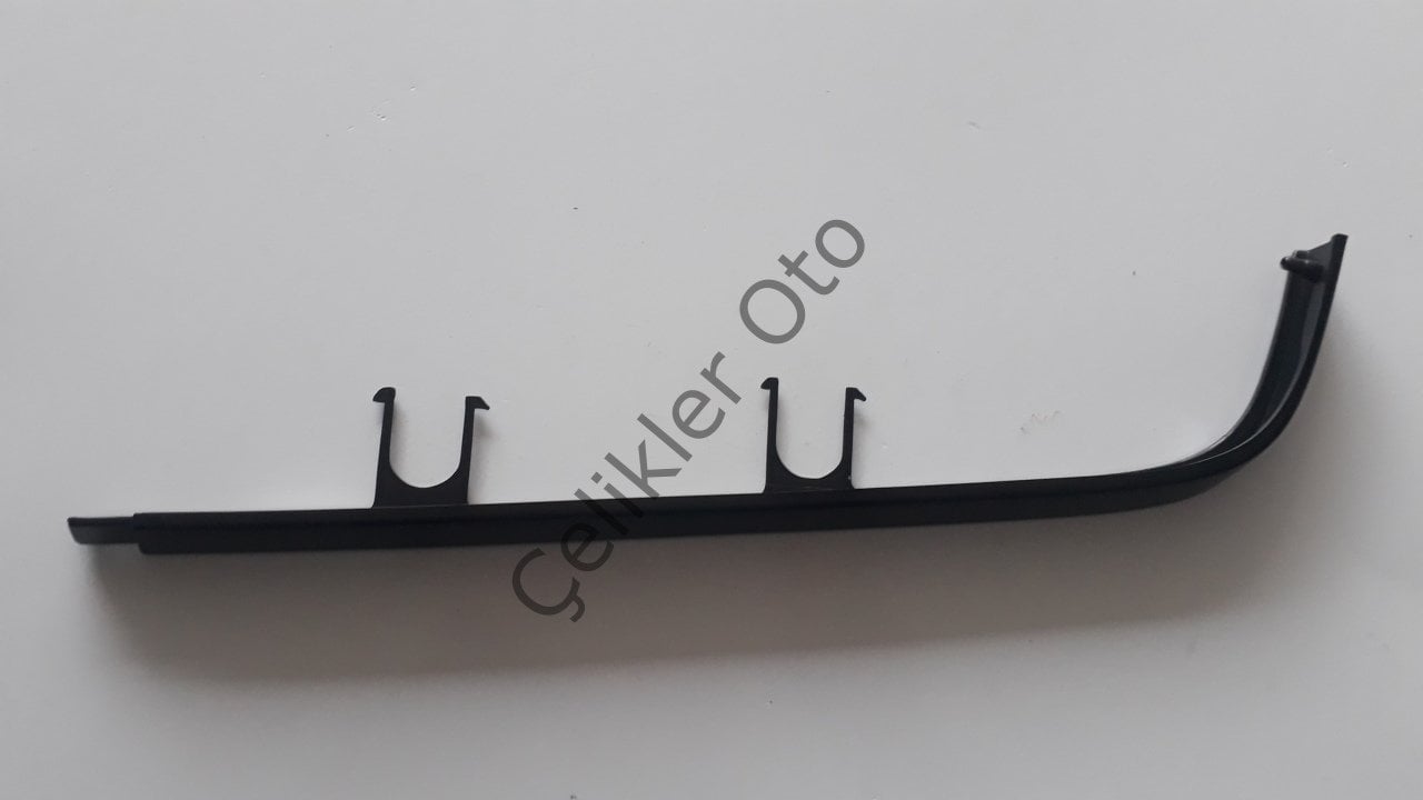 Sağ Far Alt Çıtası Renault R9 R11 7700773691