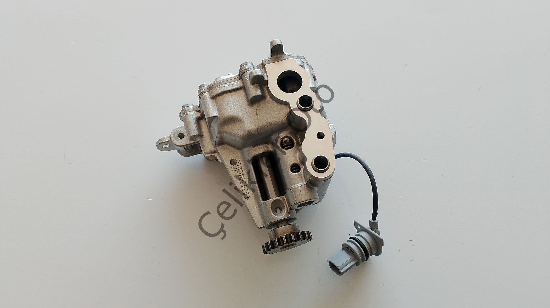 Yağ Pompası Captur Clio 4 Duster Kadjar Megane 4 1,2Tce 0,9Tce 150002257R