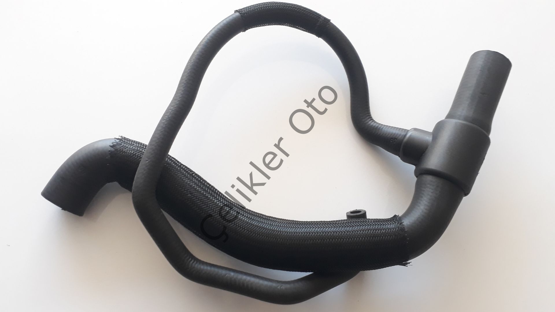 Radyatör Üst Hortumu Laguna 2 1,6 2,0 16V 8200435808