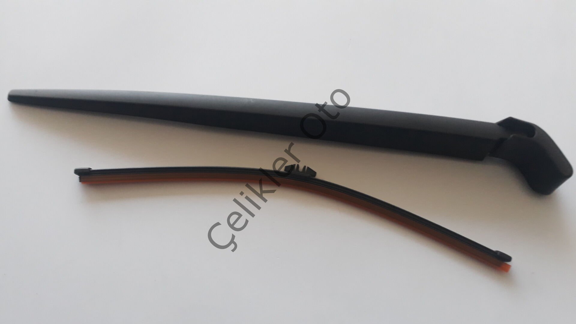 Arka Silecek Kolu+Süpürge XC90 2007->2009 30699848