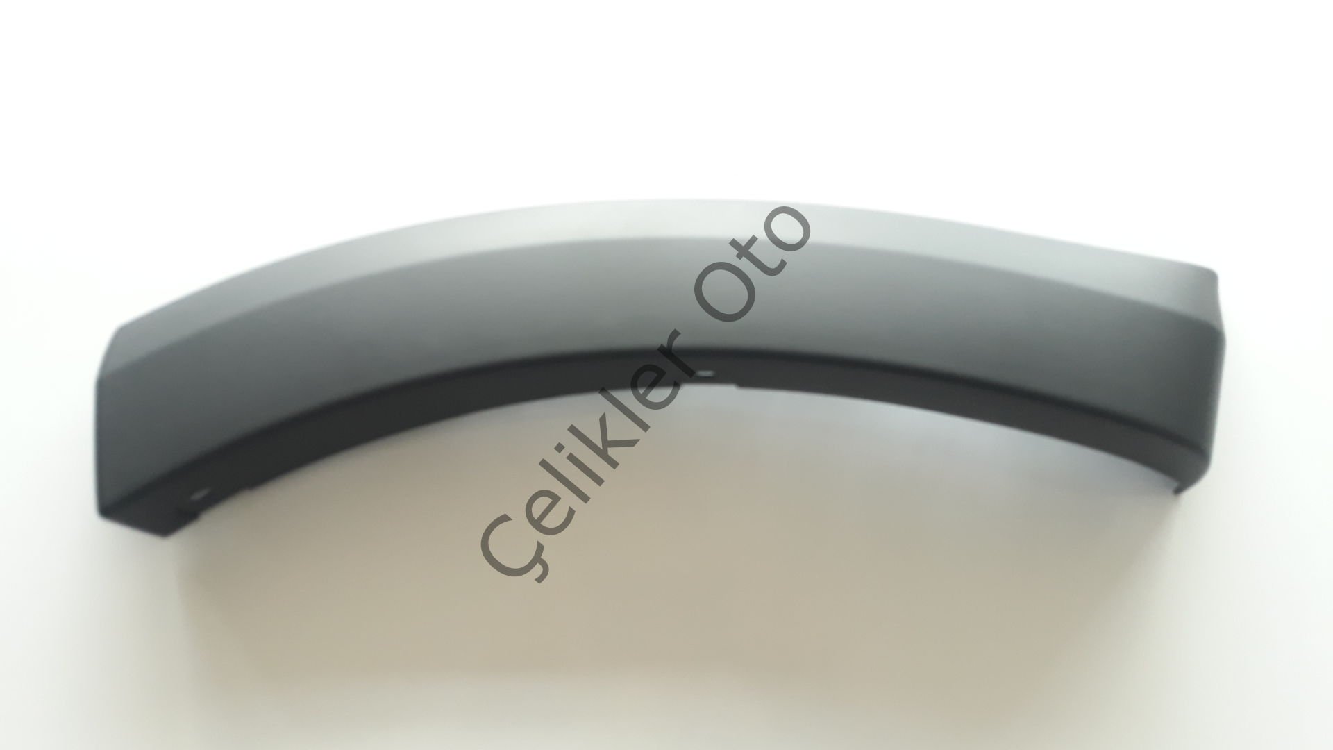 Sağ Ön Tampon Dodik Dacia Sandero 960169489R