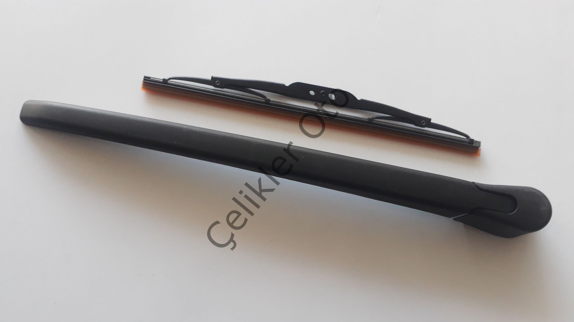 Arka Silecek Kolu+Süpürge V60 2011->2015 31416447