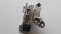 Sağ Üst Motor Takozu Master 2,3Dci 112108180R