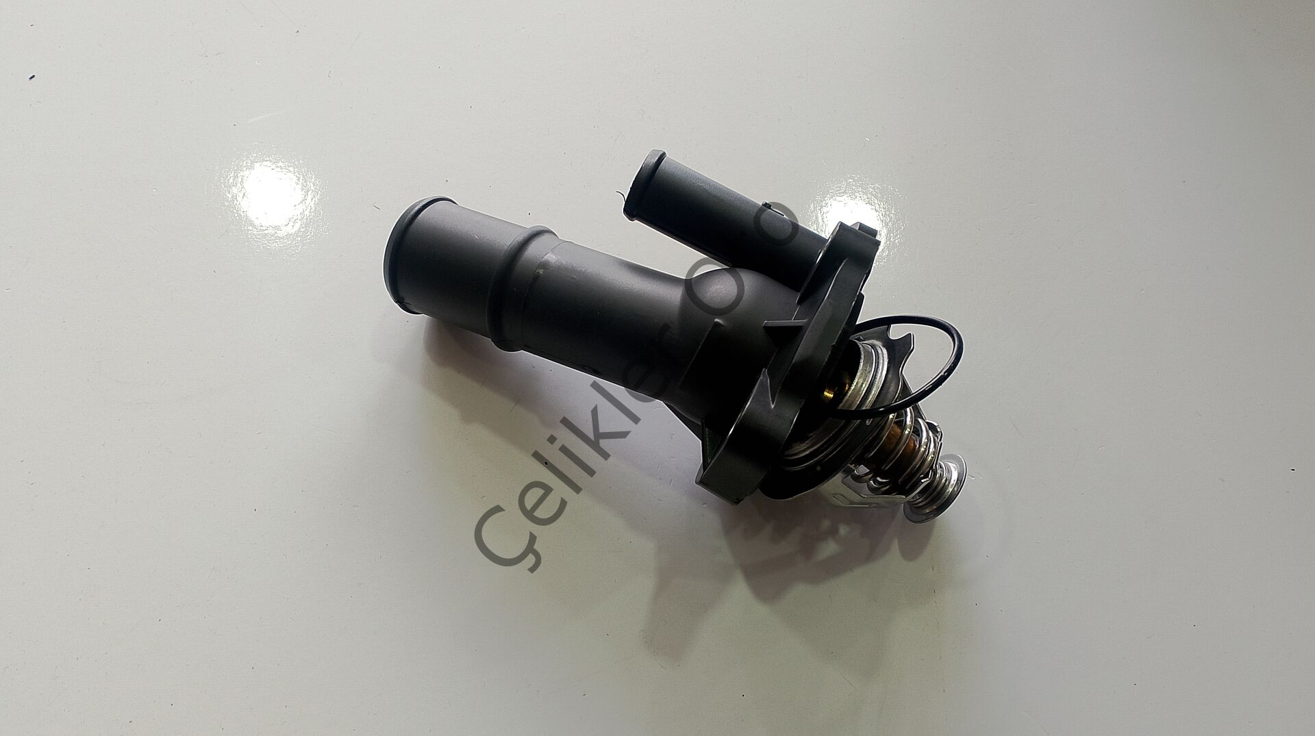 Termostat S40 V50 C30 S80 V70 1,8/2,0Benzinli 30711785