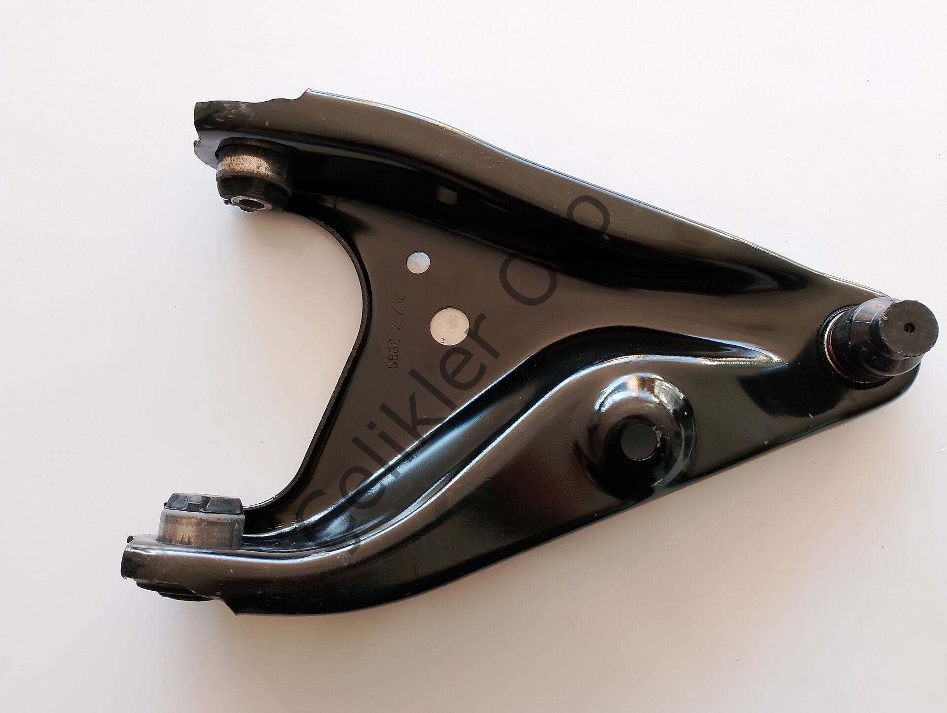 Sağ Alt Tabla Salıncak Lodgy Dokker Sandero Clio Joy Symbol 545004269R